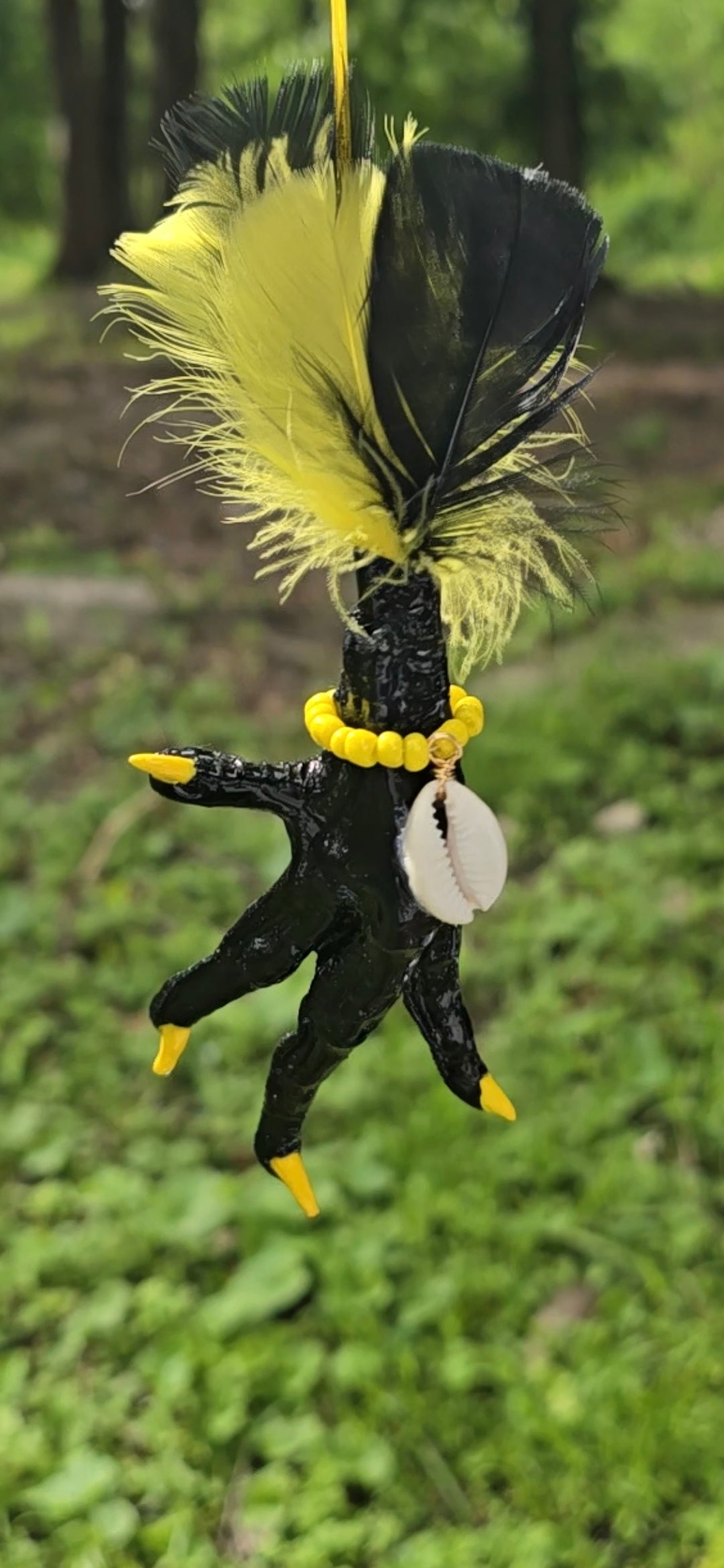 Black And Yellow Chicken Foot Necklace